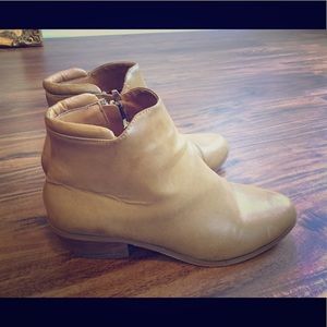 Vegan Bootie size 7